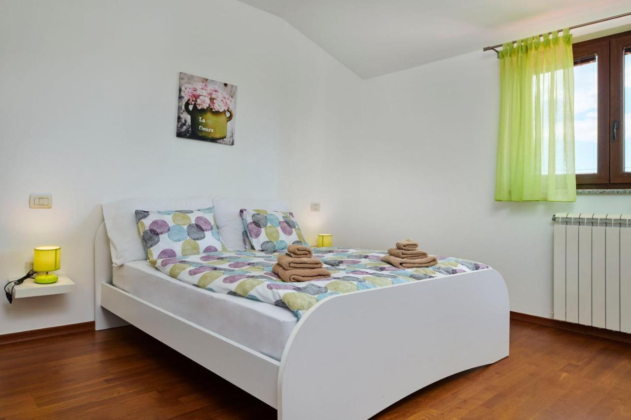 Villa Bartona For 8 Persons With Private Swimmingpool PUY 외부 사진