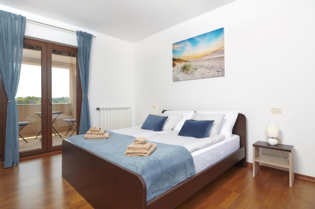 Villa Bartona For 8 Persons With Private Swimmingpool PUY 외부 사진